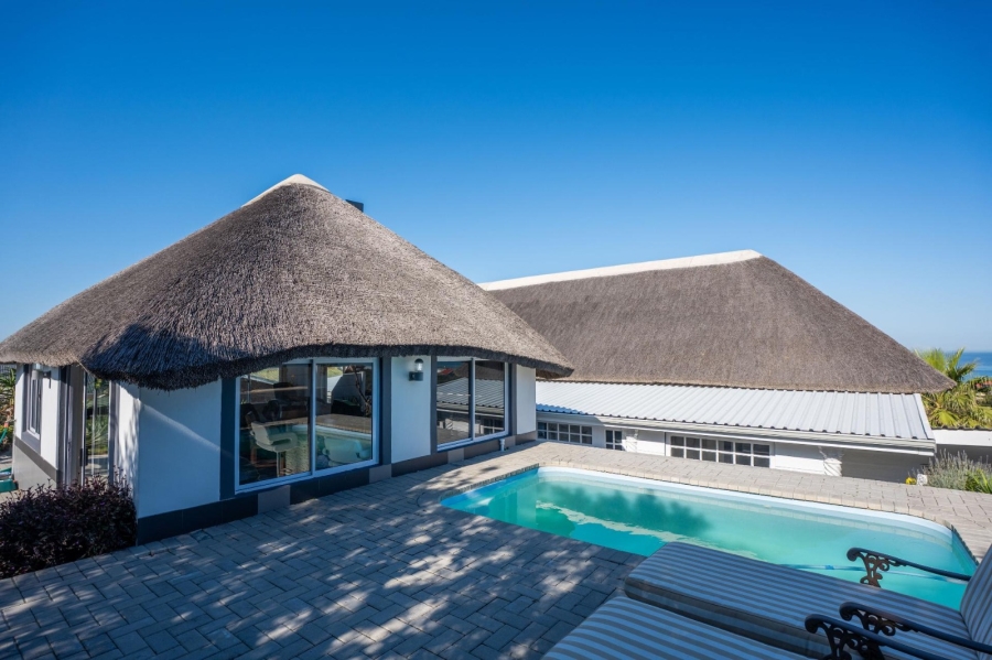 4 Bedroom Property for Sale in Cannon Rocks Eastern Cape